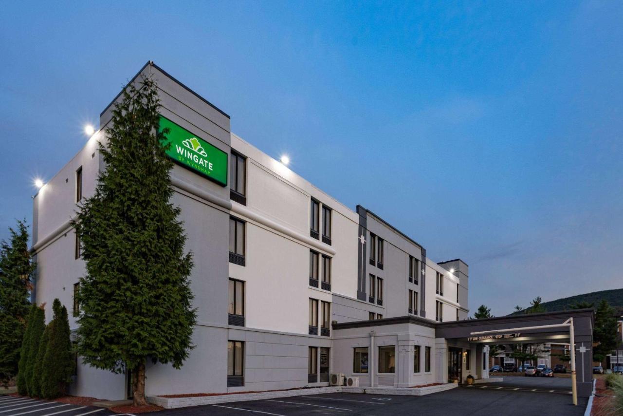Hotel Wingate By Wyndham Fishkill Exteriér fotografie